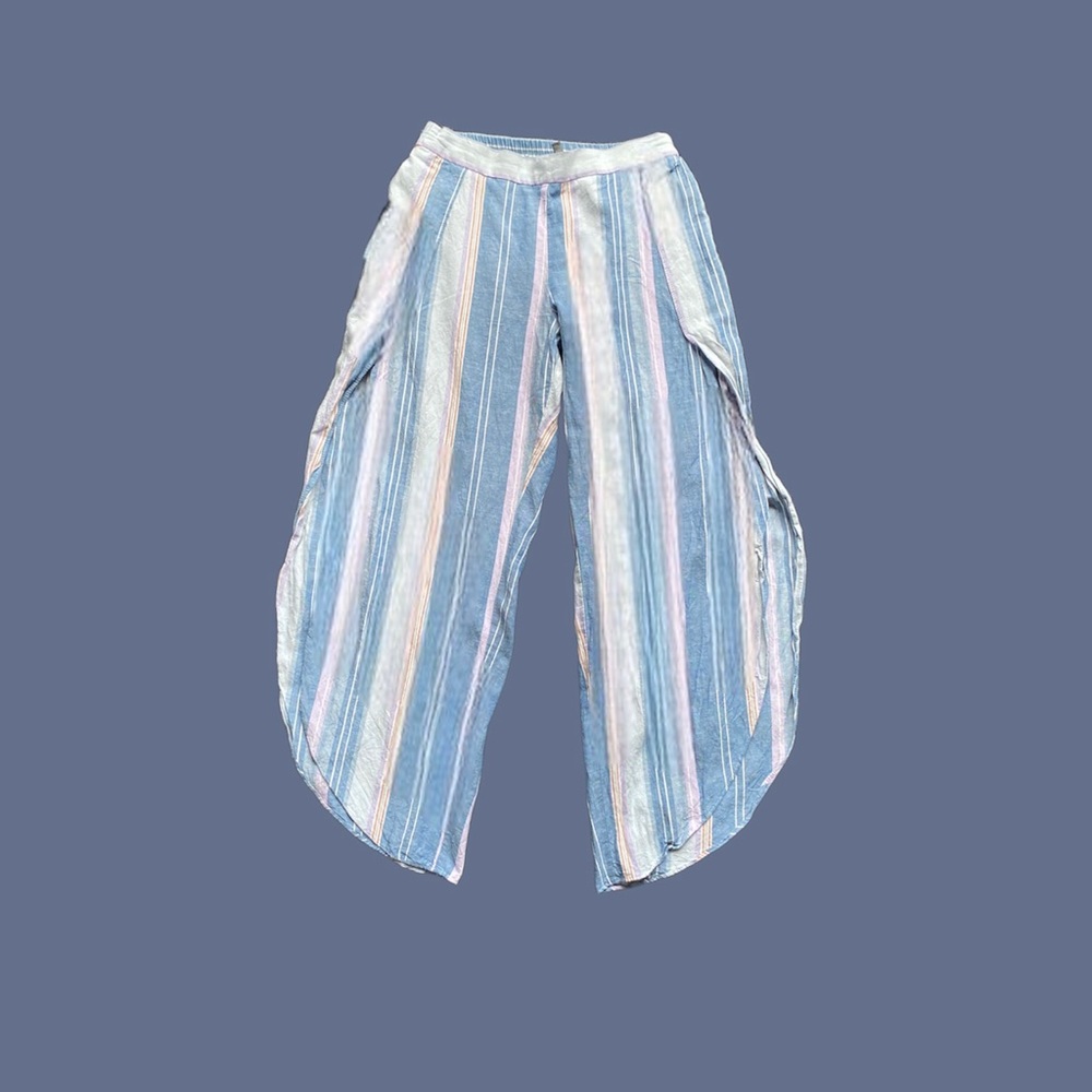 Anthropologie DREW Blue, Lilac, White & Peach Side Split Cropped Pants